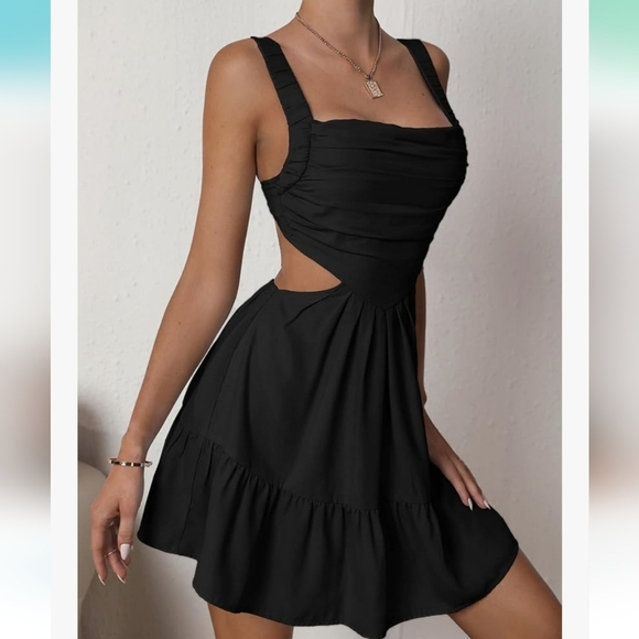 Shein Women‘s Mini Short Dress Ruched Cutout Ruffle Skirt Sz M - Picture 1 of 8